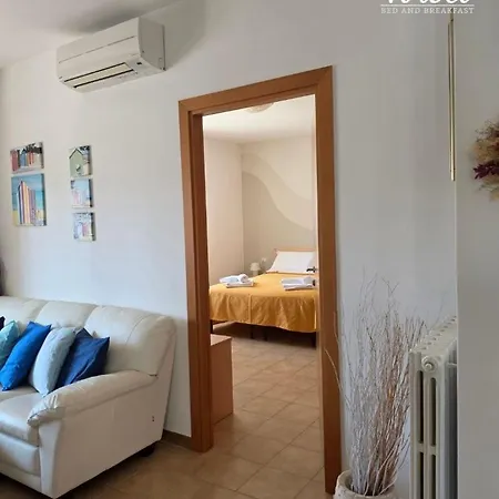Virolì Bed & Breakfast 3*